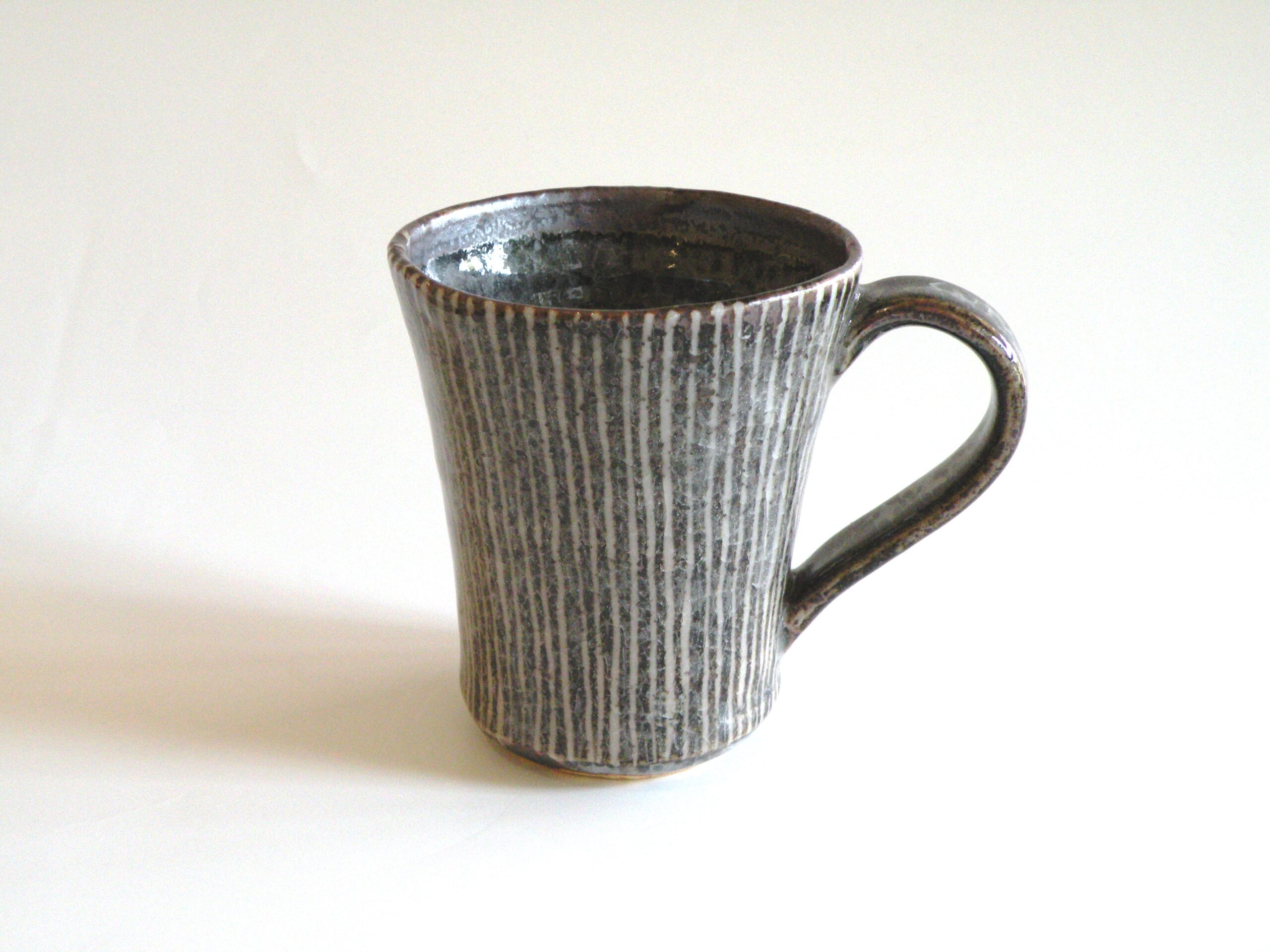 美濃焼伝統工芸品協同組合 | 鼠志野抹茶茶碗