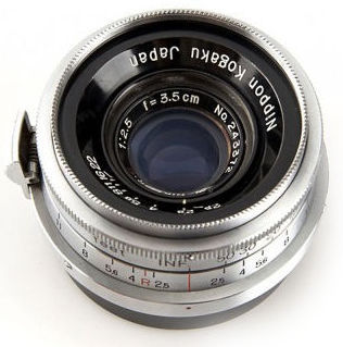 Nikon's W-Nikkor.C 1:2.5 f=3.5cm (RF 35mm f/2.5) wideangle lens