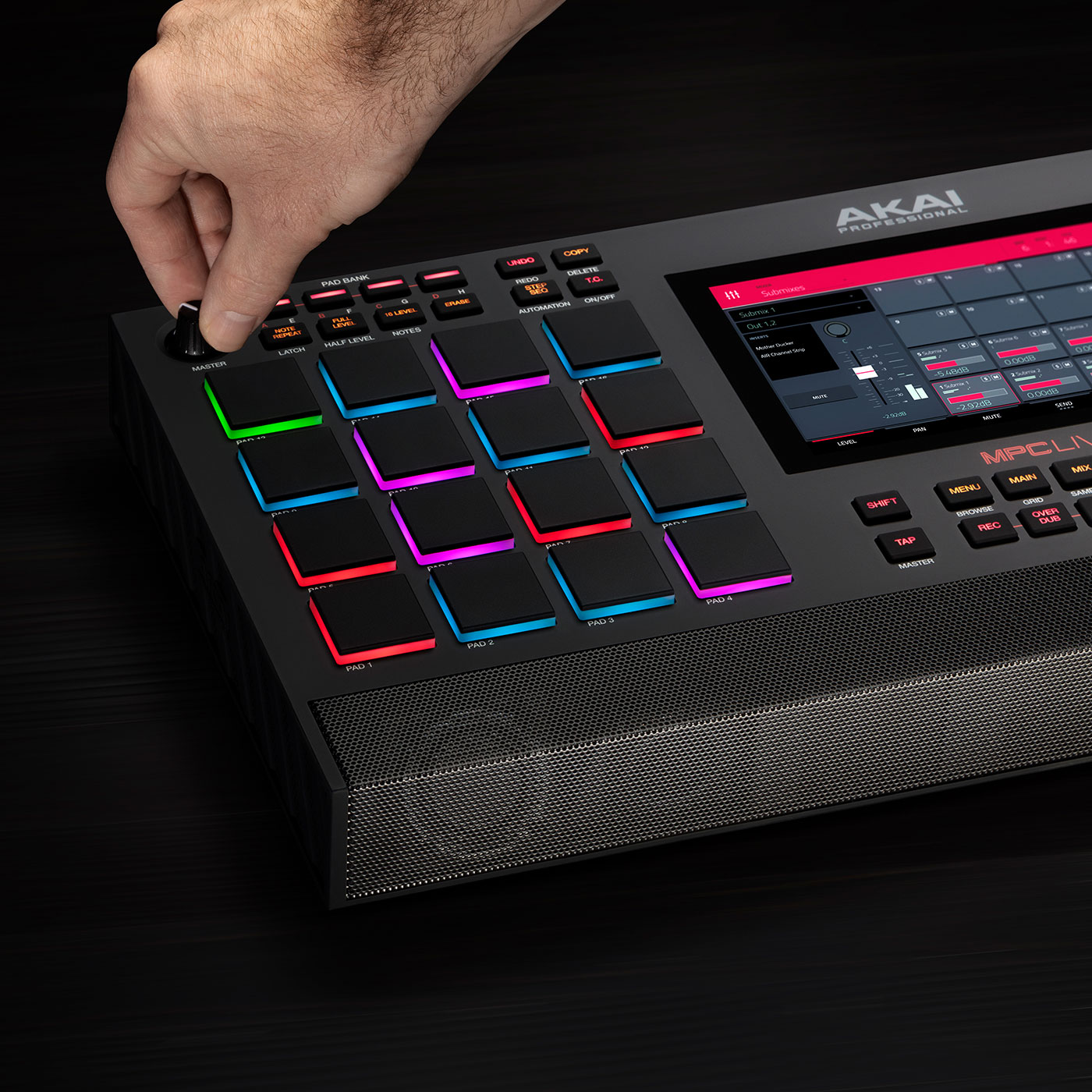 AKAI professionalが「MPC LIVE II」発売！モニタースピーカー内蔵の