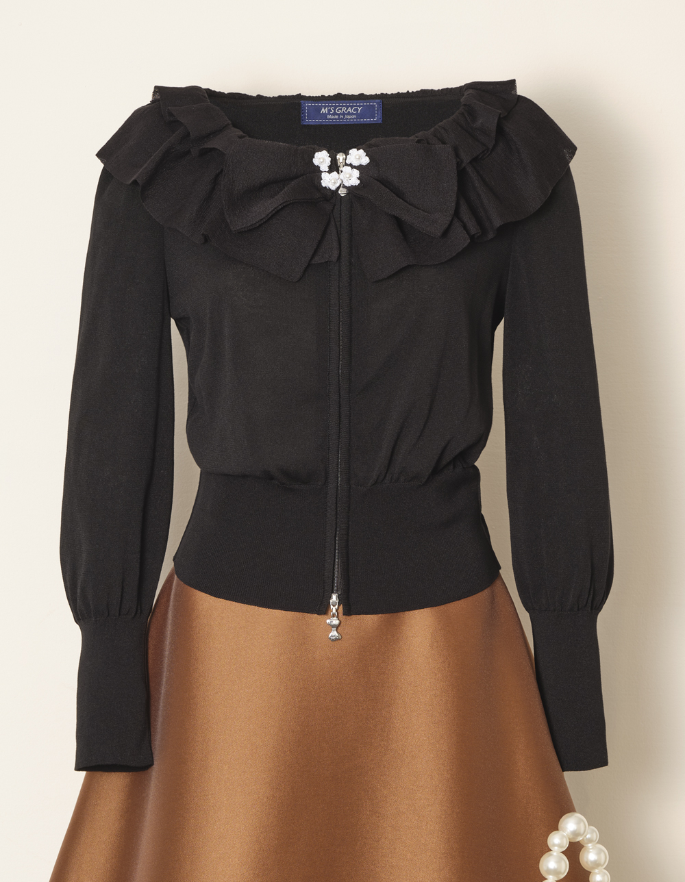 フリル襟ジップアップニット | msgracy
