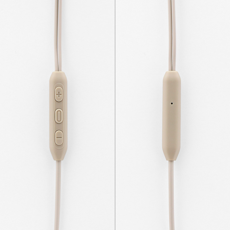 iPhone/スマートフォン対応 イヤフォン(ボリューム/マイク付)「極の