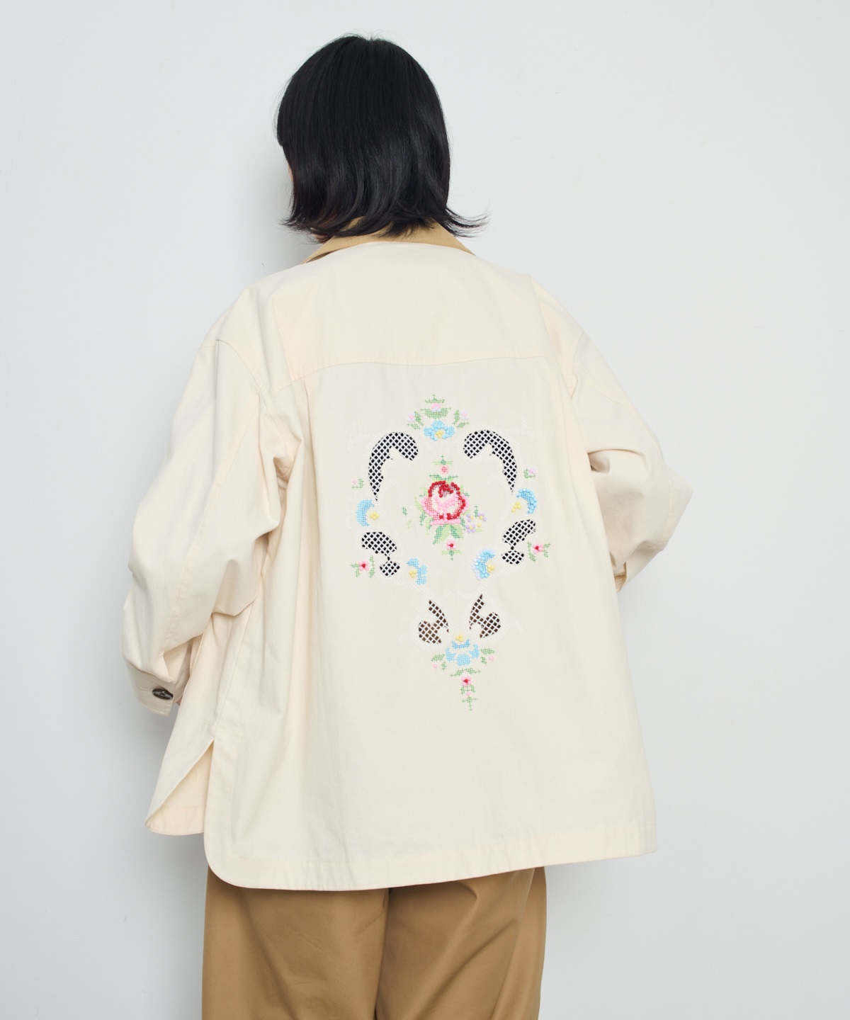 ビーズフラワー刺繍ジャケット | MUVEIL Online Shop