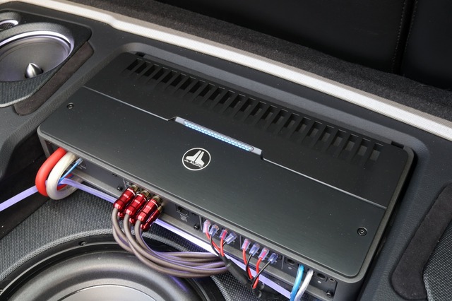 カスタム・オーディオマシン SpecialFeature!! MAZDA DEMIO（オーナー