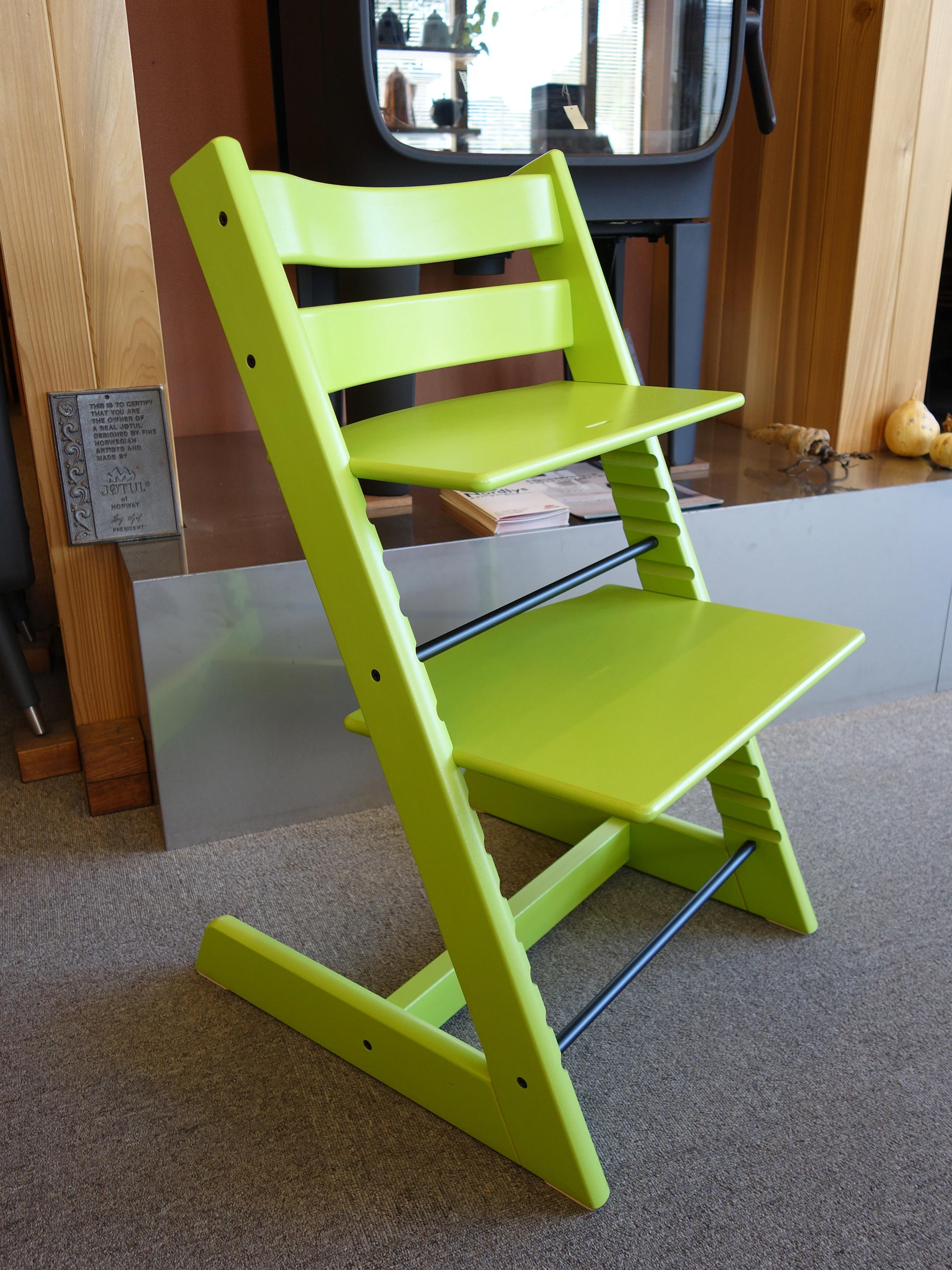 早い者勝ち！STOKKEチェア 展示品をサービス価格でご提供 - 薪ストーブ