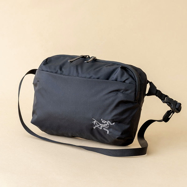 アークテリクス(ARCTERYX) HELIAD 6 CROSSBODY BAG(ヒリアド 6 クロス