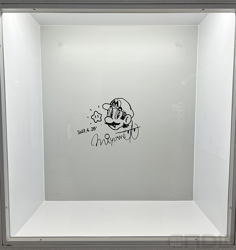 初代ニンテンドーDS 宮本茂サイン入り 初代ニンテンドーDS 宮本茂