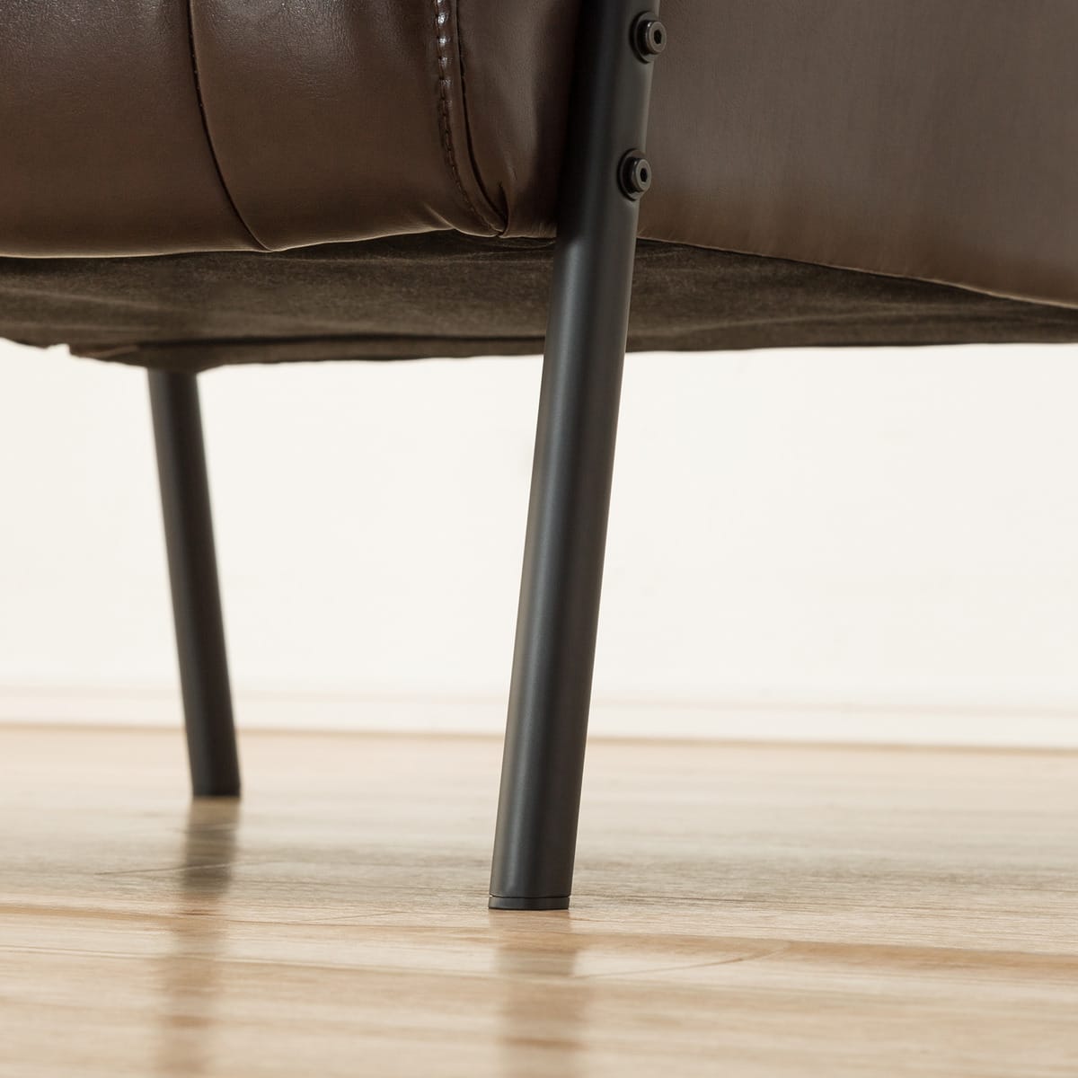 傷・汚れに強い 1人掛けソファ 合皮タイプ (Nシールド ステイン2KD DBR