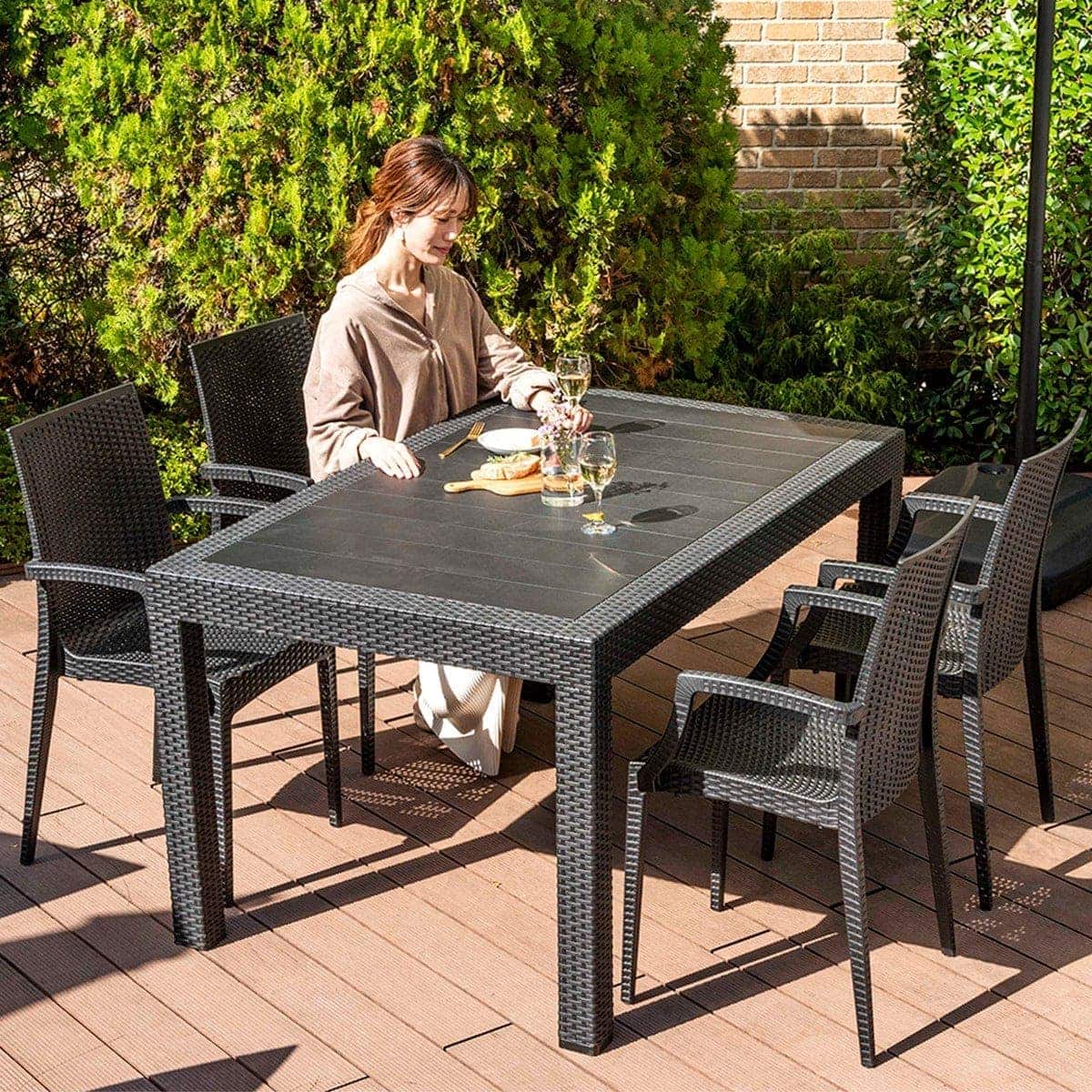 ラタン調ガーデンテーブル+肘付きチェア5点セット(PXY150) | ニトリ