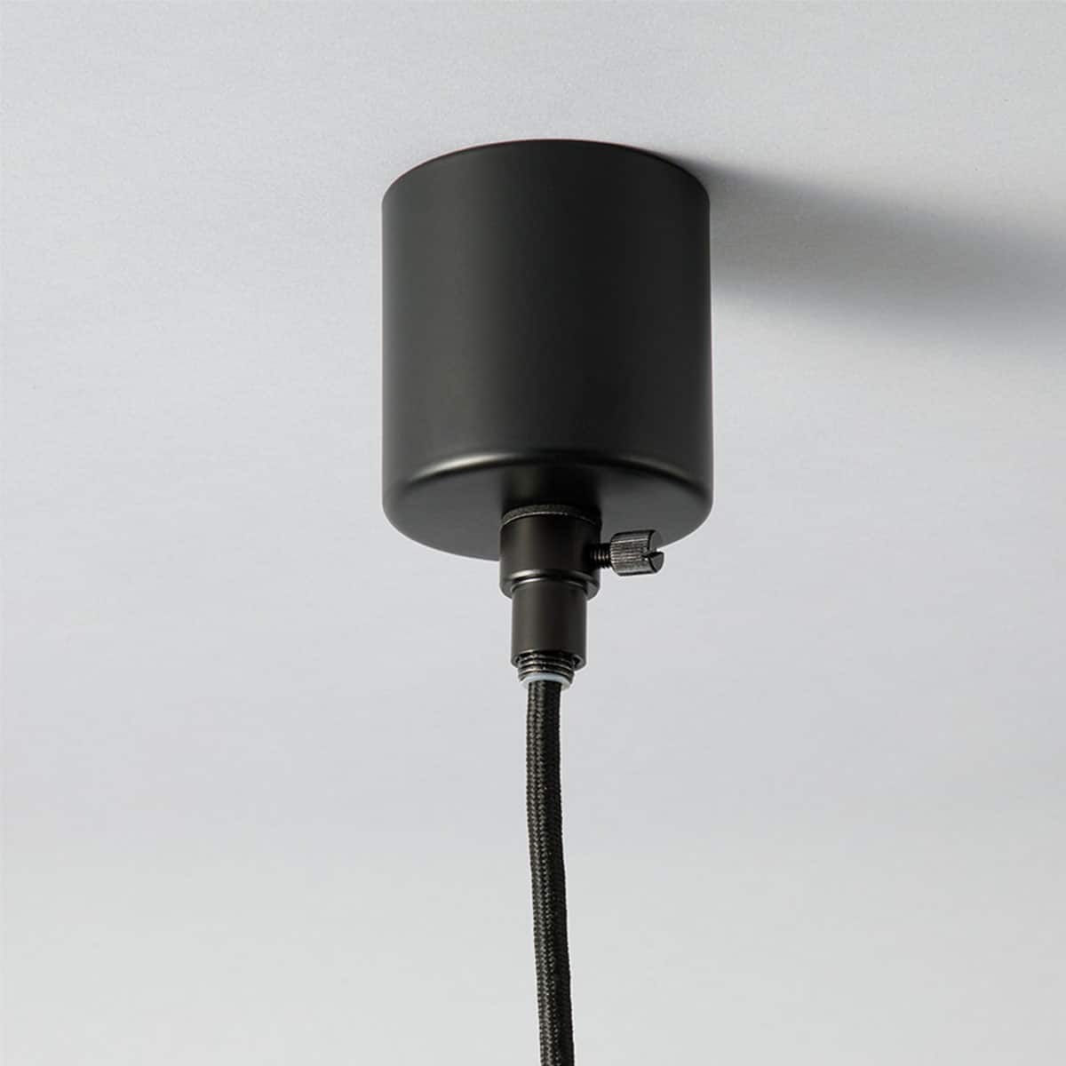 ラタンシェードペンダントライト 3灯 ANM (Living in Comfort