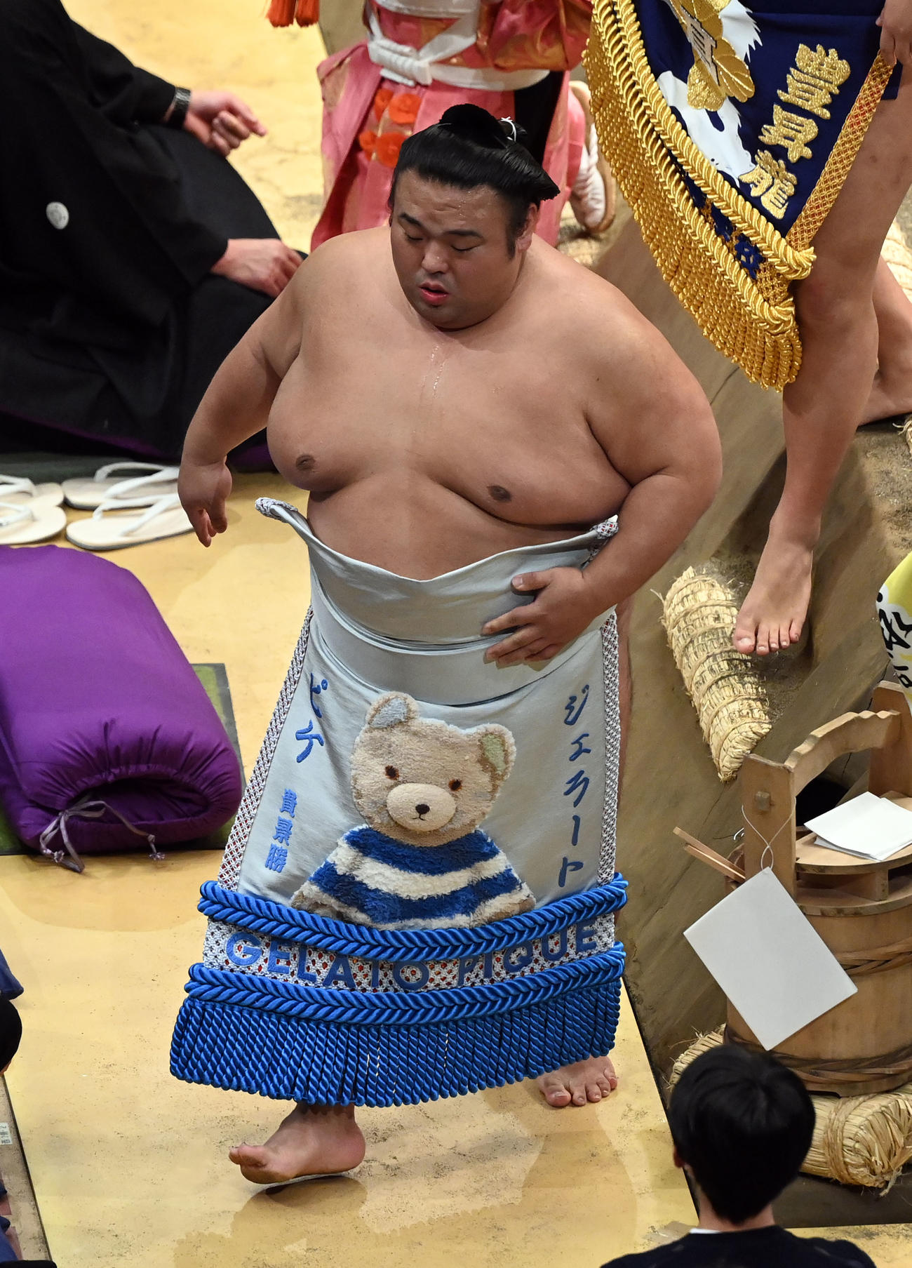 大関貴景勝のかわいすぎる化粧まわし 人気ブランド「ジェラート ピケ