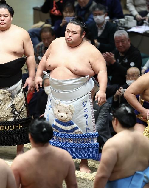 大関貴景勝のかわいすぎる化粧まわし 人気ブランド「ジェラート ピケ