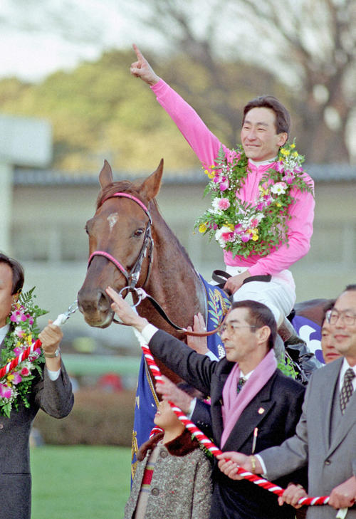 G1復刻】サクラローレル最強証明 横山典「オレが一番だ！」天皇賞・秋