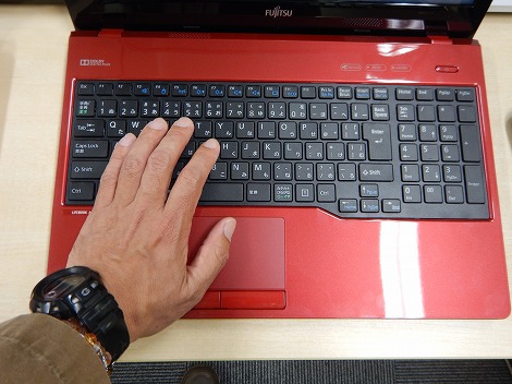 富士通LIFEBOOK AH53/Uレビュー/富士通FMVパソコン比較購入ガイド