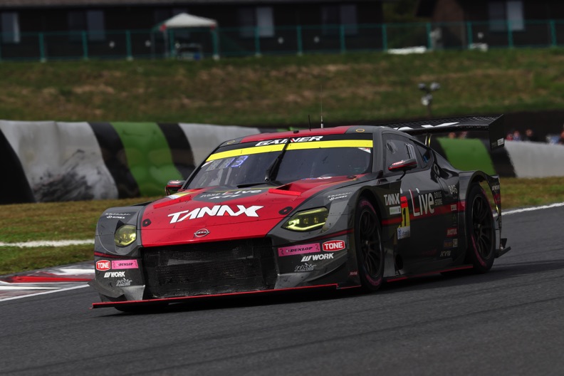 SUPER GT第7戦オートポリス、#11 GAINER TANAX Zが健闘し7位入賞を