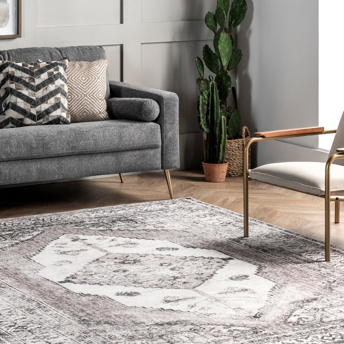 Gladys Machine Washable Vintage Medallion Area Rug — nuLOOM