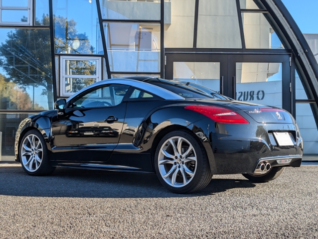 プジョーRCZ 1．6 1オーナ－ 左H 黒革 キセノン ナビ TV|輸入