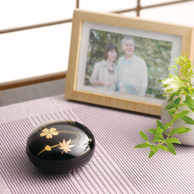 ミニ骨壷 蒔絵あわせ 花 | ソウルジュエリー 公式ブランドサイト