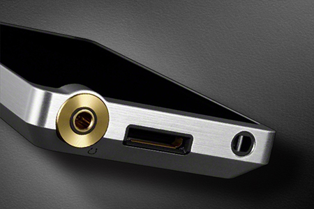 SONY NW-ZX1小キズのみ美品 ケーブルあり SONY NW-ZX1小キズのみ美品