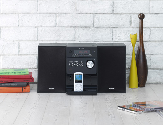 CMT-S10 特長 : “ウォークマン”を楽しむ | システムステレオ | ソニー