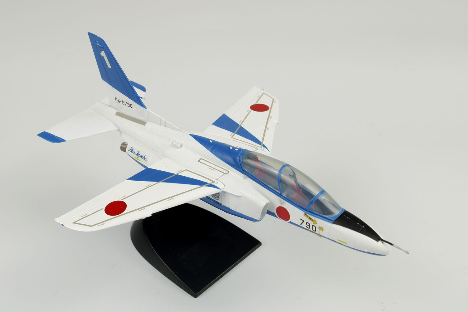 再販】1/100 航空自衛隊 T-4 ブルーインパルス 2024 – SOOTANG HOBBY