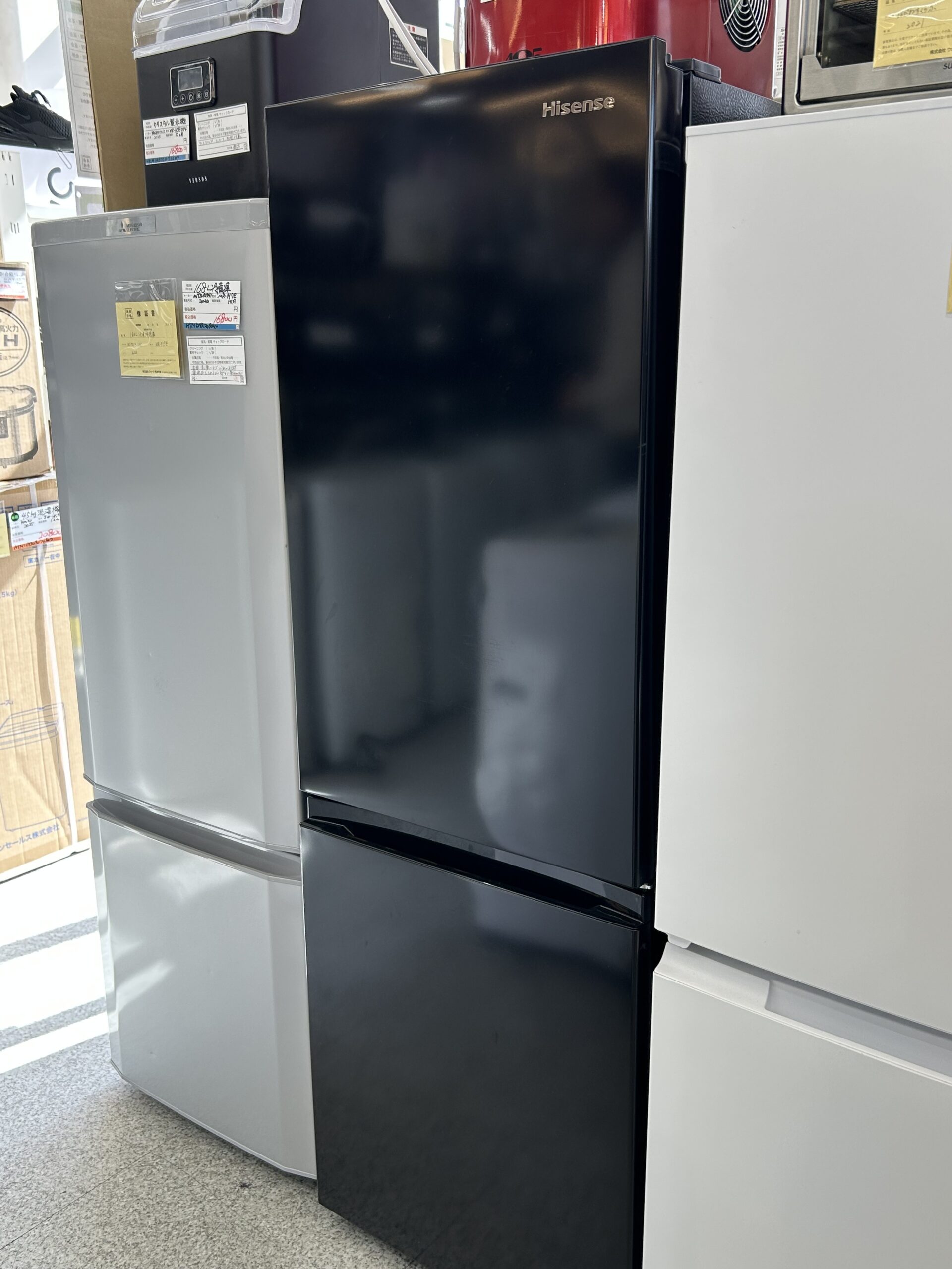 Hisense ハイセンス 175L 2ドア冷蔵庫 ブラック 黒 買取しました！ 26