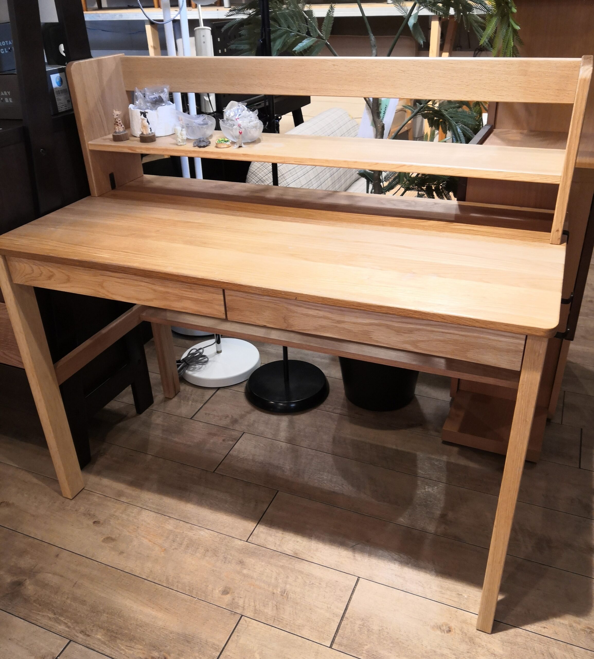 無印良品 MUJI オーク材 無垢材 勉強机 上棚付き デスク 入荷しました