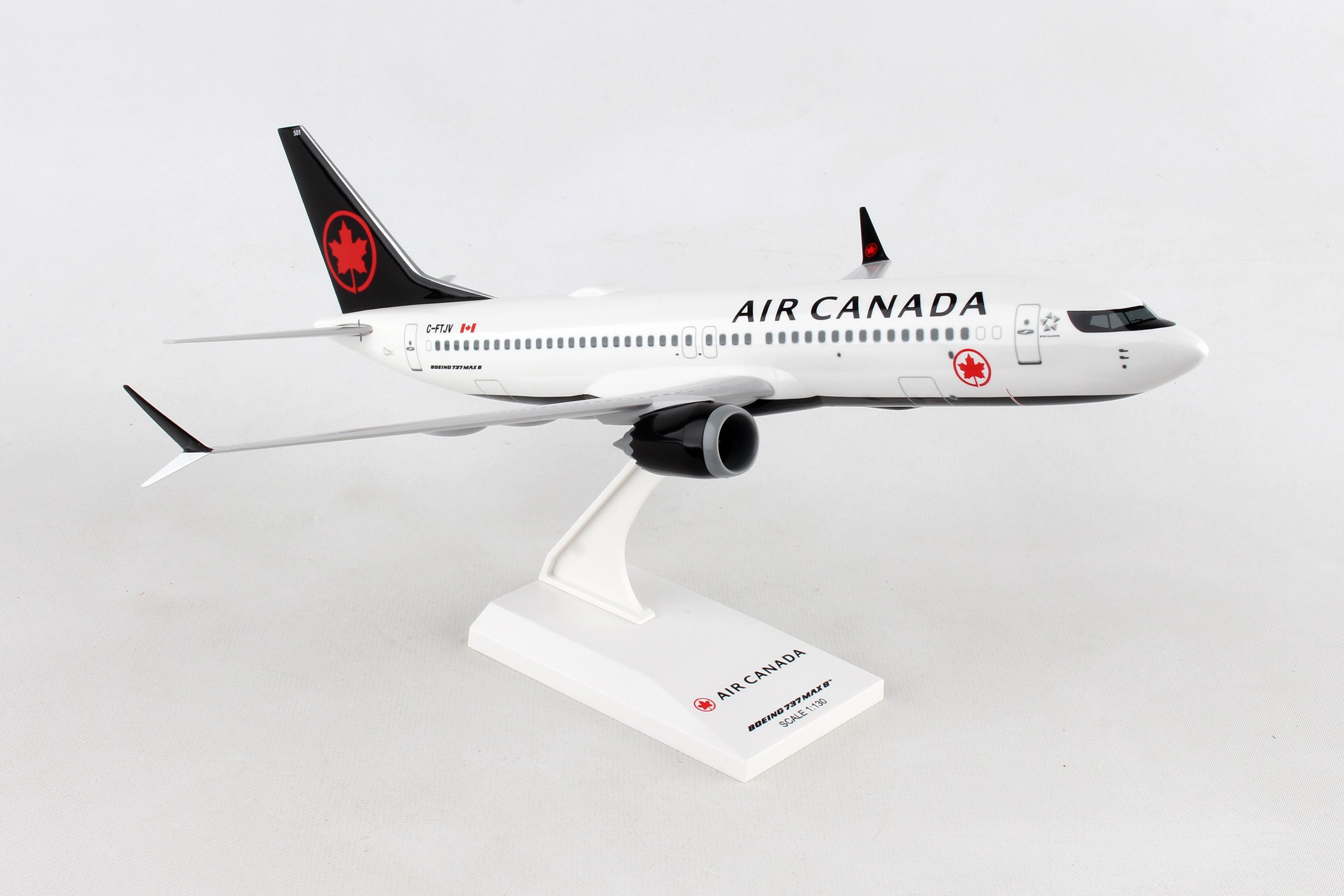 ScaleModelStore.com :: Skymarks 1:130 - SKR983 - Air Canada Boeing