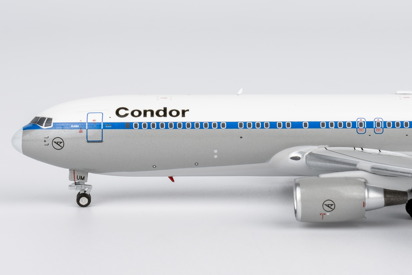 B-Models 1/200 コンドル航空 B767-300 B-Models 1/200 コンドル航空