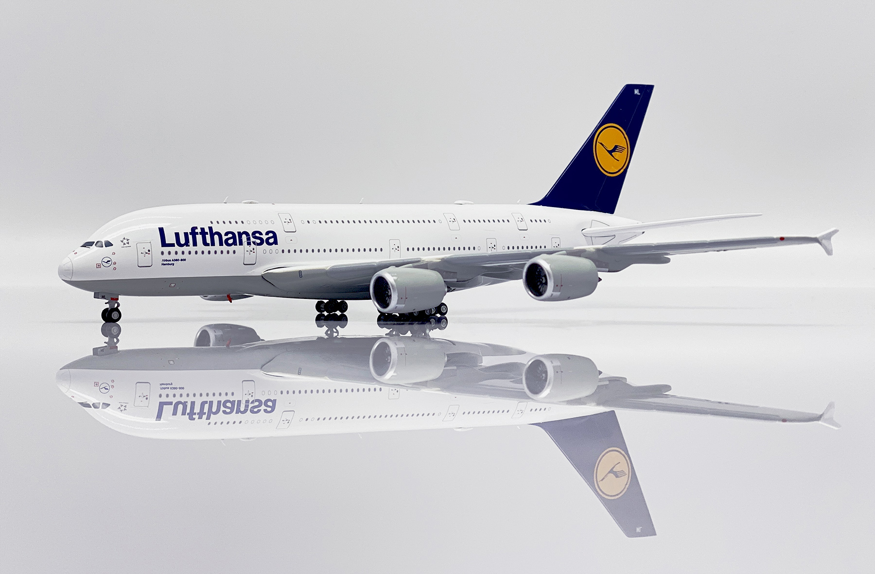 ScaleModelStore.com :: JC Wings 1:400 - EW4388014 - Lufthansa