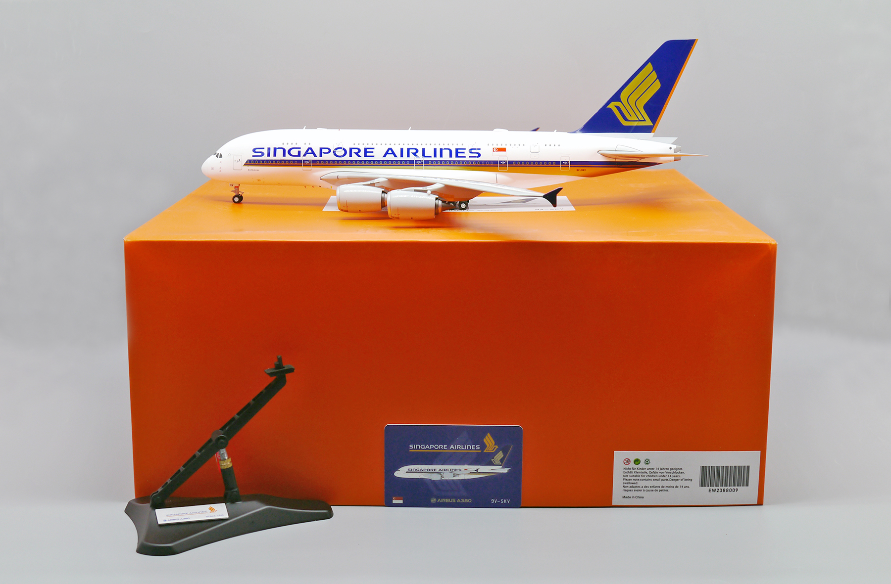 ScaleModelStore.com :: JC Wings 1:200 - EW2388009 - Singapore