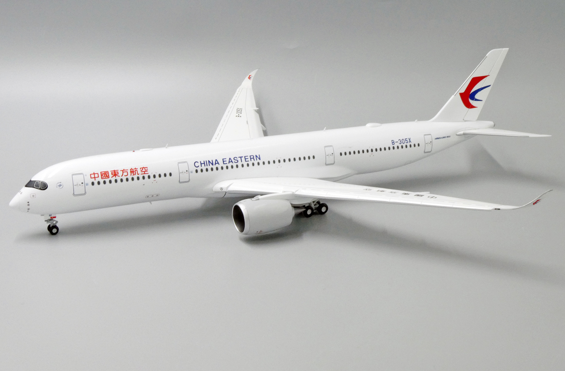 ScaleModelStore.com :: JC Wings 1:200 - XX2254A - China Eastern
