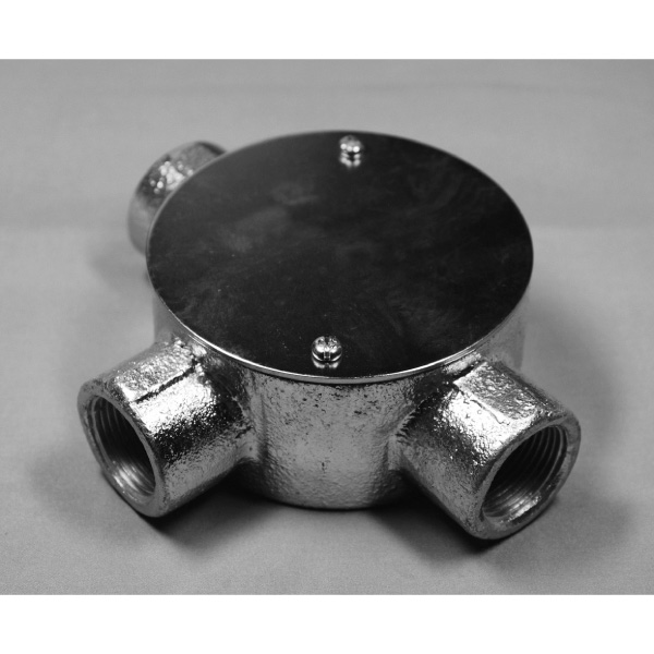 M223 22 丸形BOX 3方出（鋳物）: 電設用資材 - 蛙屋