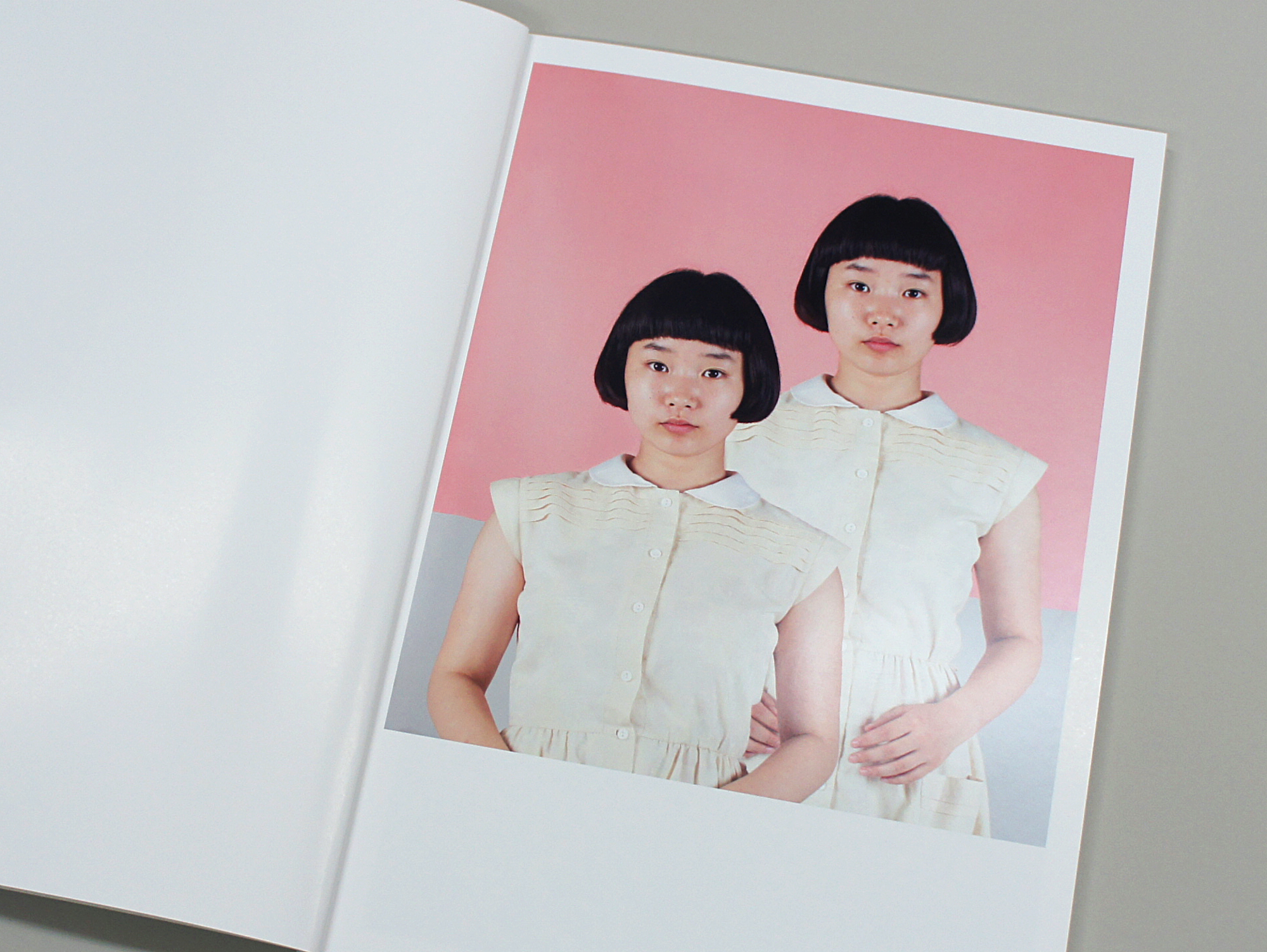 宮崎いず美写真集 私と私｜青幻舎 SEIGENSHA Art Publishing, Inc.