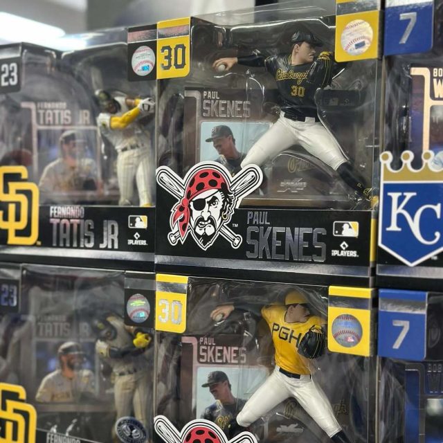 MLBスター選手達の熱いプレーをその手に✨ 大人気のMLB×マクファーレン