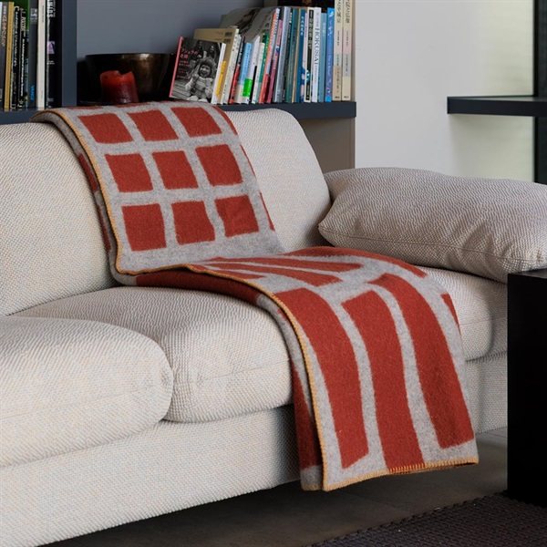 ウール シングルブランケット 130×180cm / FLOOR ブラウンKLIPPAN