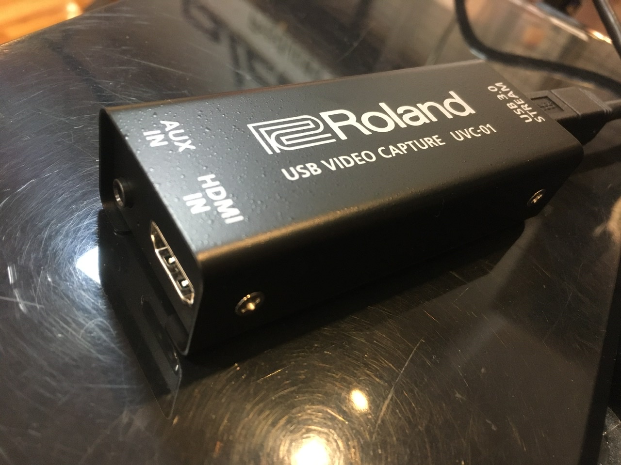 Roland UVC-01】ドライバーのインストール不要、ローランドのビデオ