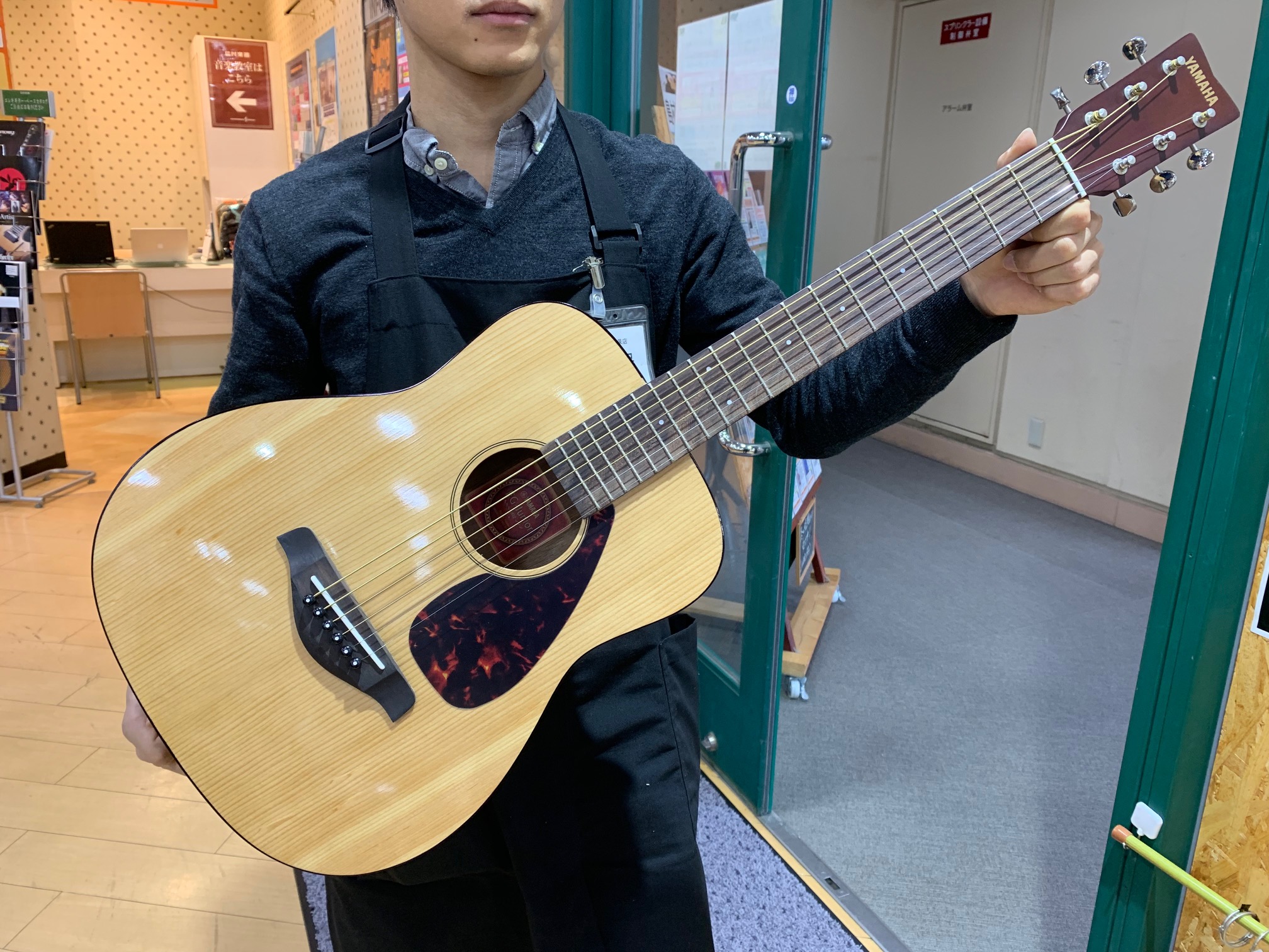 ミニアコースティックギター】YAMAHA/ JR2 NT｜島村楽器 えきマチ1丁目