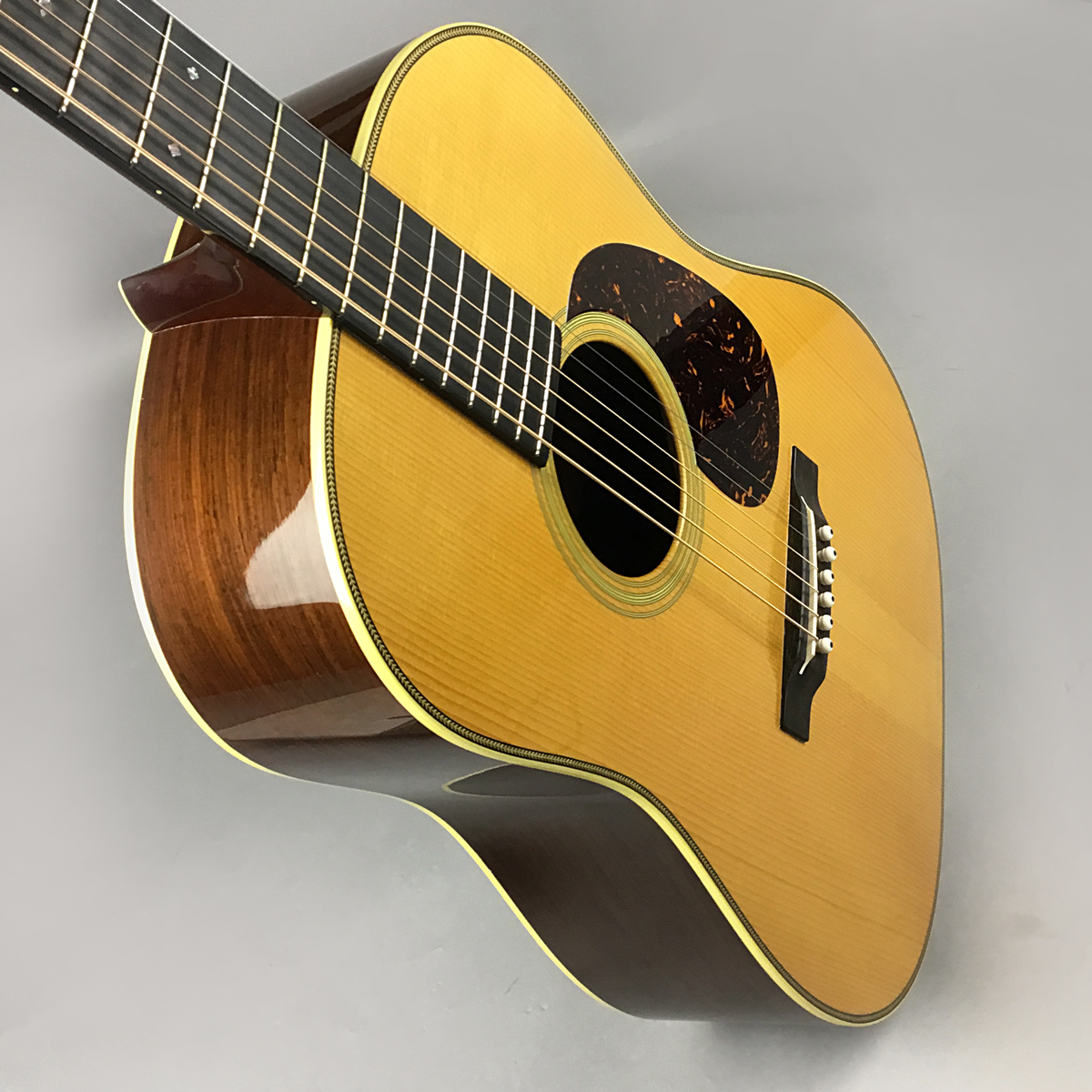 Martin D-28 authentic1931激レアアコースティックギター入荷しました