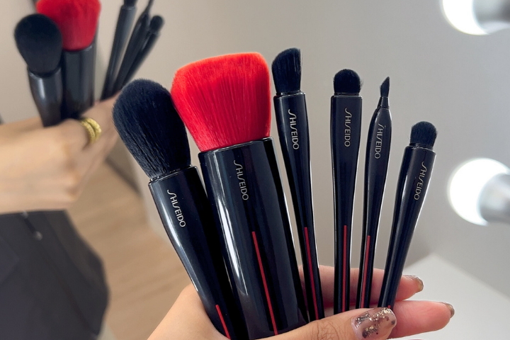 メイクブラシ選びで迷わない】現役美容部員がSHISEIDOブラシ全