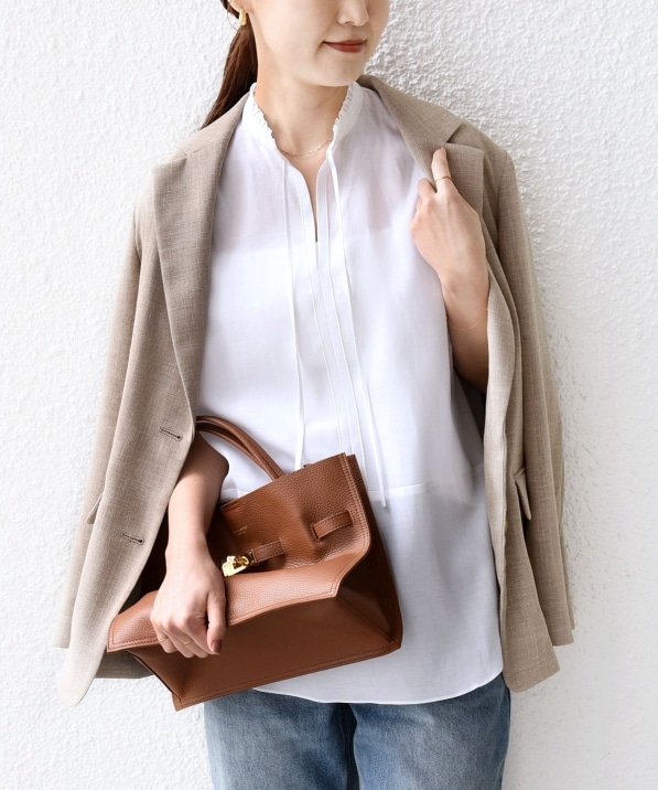 予約》〈手洗い可能〉襟 フリル バック ギャザー ブラウス｜ SHIPS