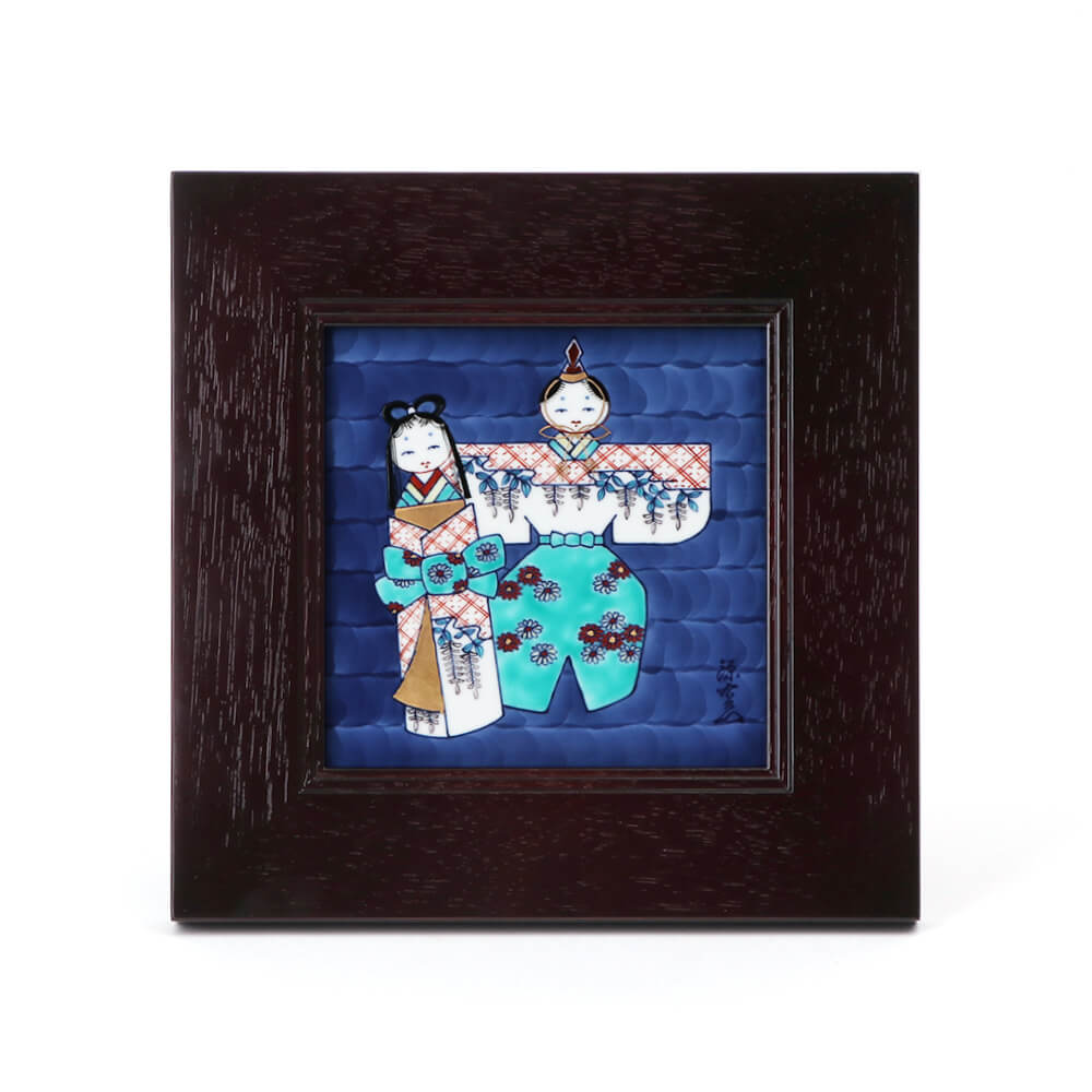 染錦ひな人形 陶額（大） ｜ 有田焼の源右衛門窯公式オンラインショップ
