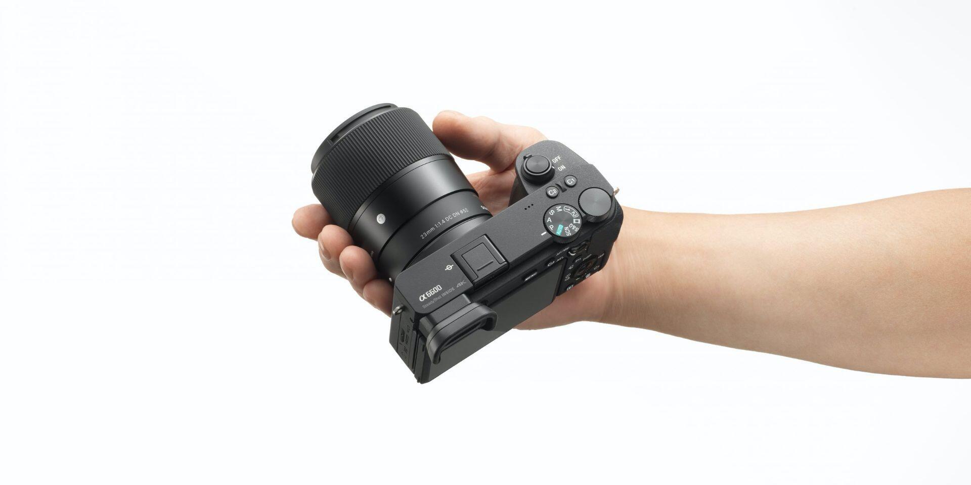 23mm F1.4 DC DN | LENSES | Sigma