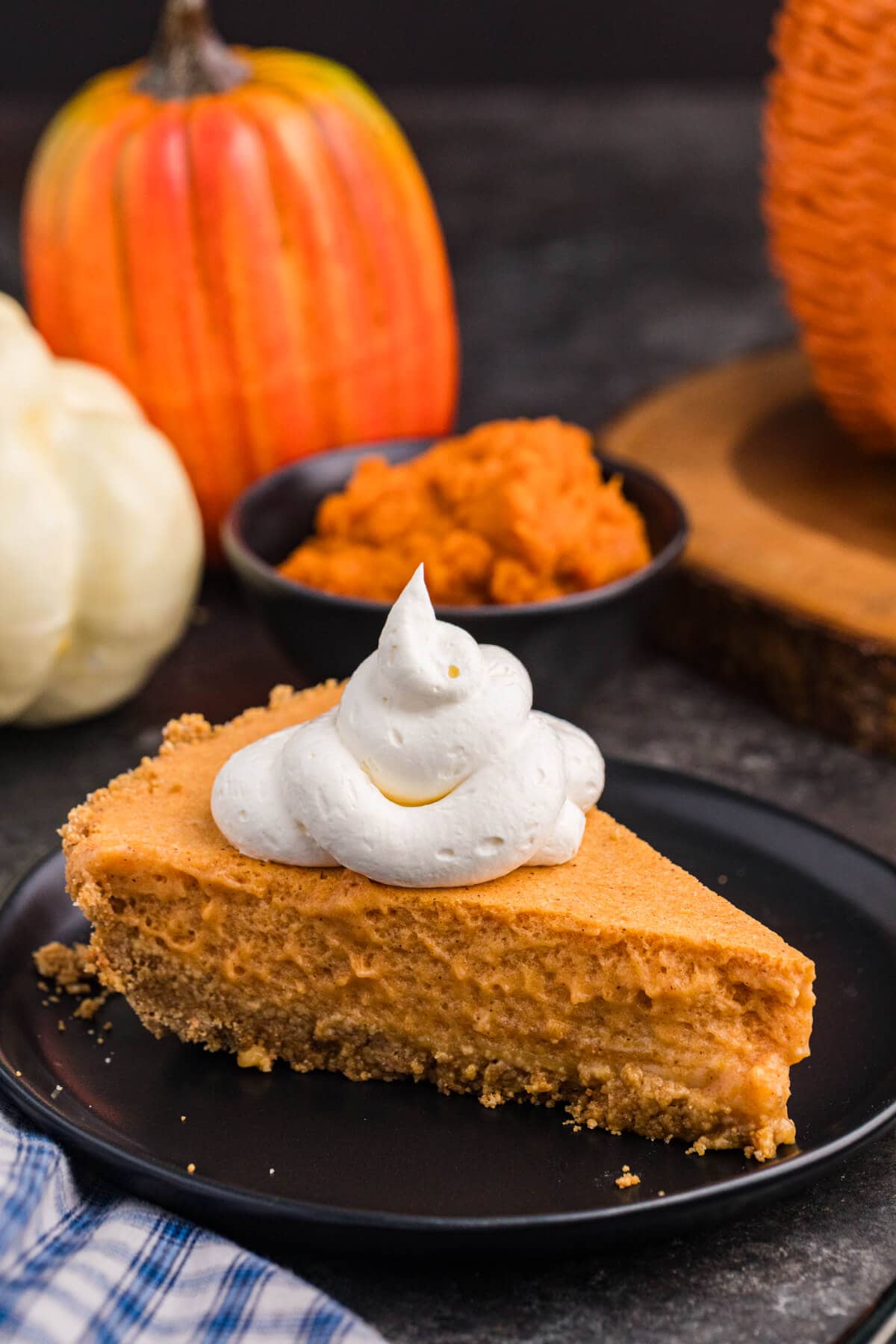 Pumpkin Chiffon Pie (Light, Fluffy, No-Bake Style Dessert