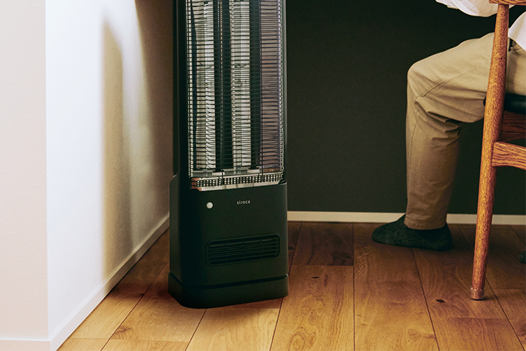 足元ファンヒーター付き 遠赤外線暖房機 にこポカ ｜シロカ