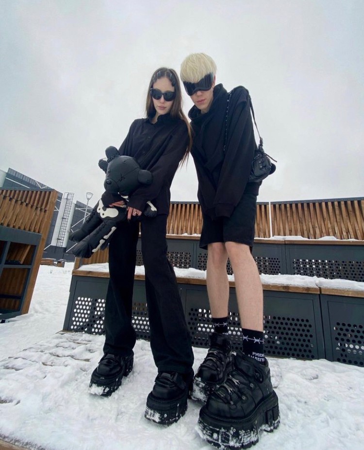 ⭐即納⭐ M-TANK106-C2 / クギ / 厚底スニーカー / 本革【NEW ROCK