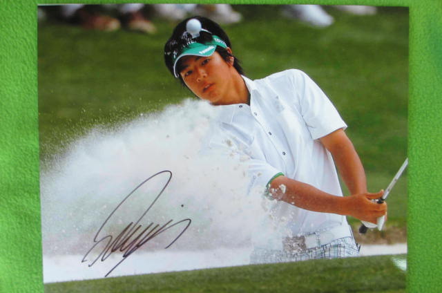 石川遼選手 直筆サインフォト - SPORTS GALLERY USA