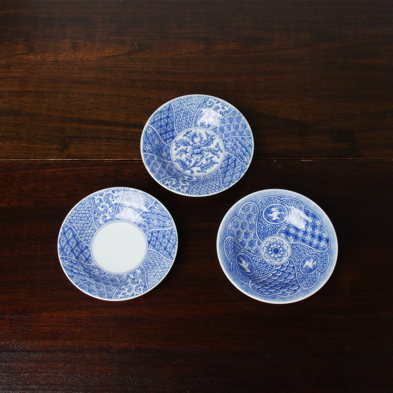 有田焼 染付草花祥瑞 四寸小皿 12cm 幸楽窯の通販｜Studio1156