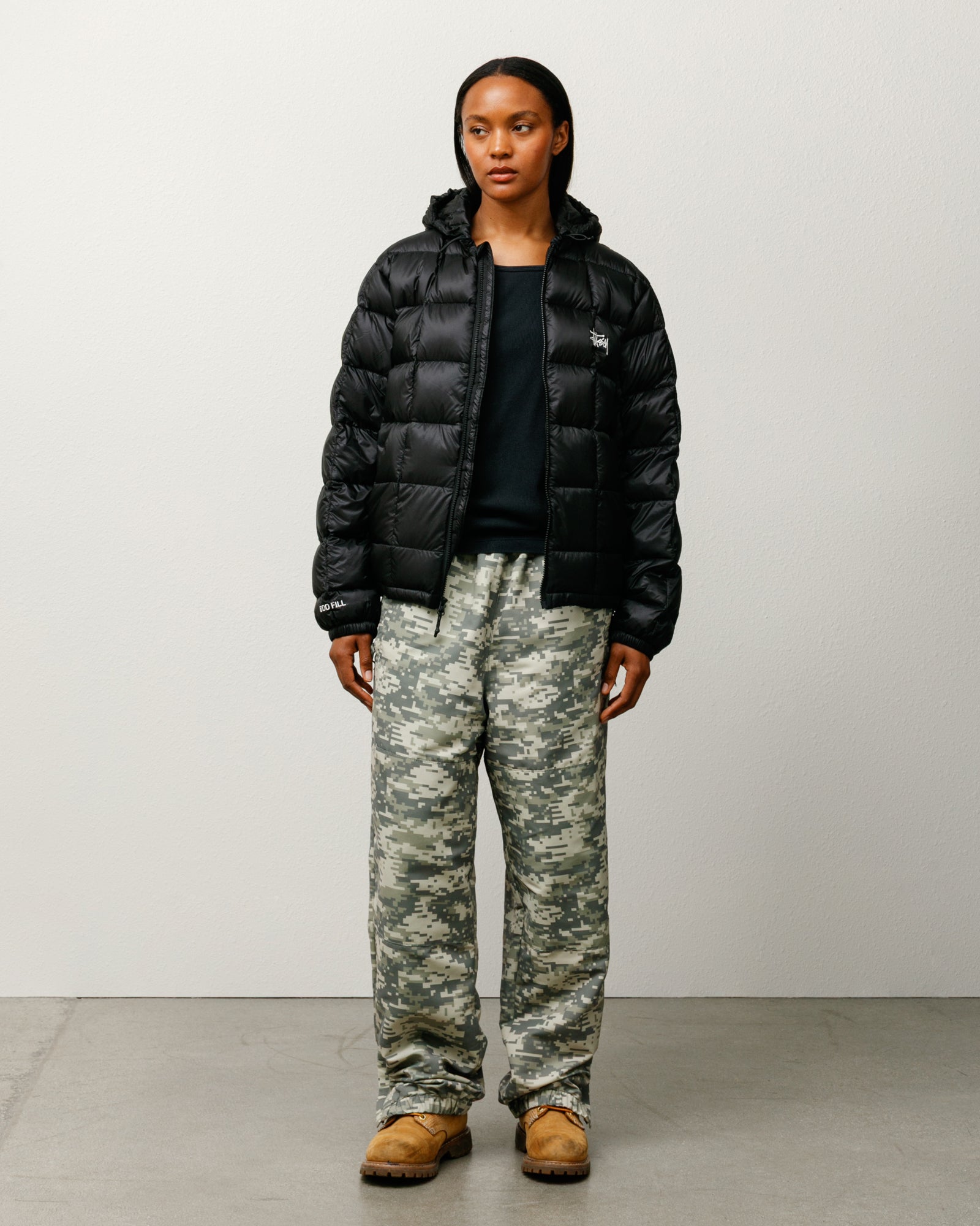 Midweight Hooded Puffer – Black | Outerwear | Stüssy