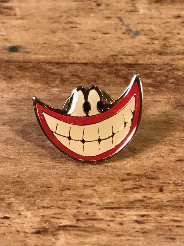 McDonald's “Smile” Enamel Metal Pins マクドナルド ビンテージ
