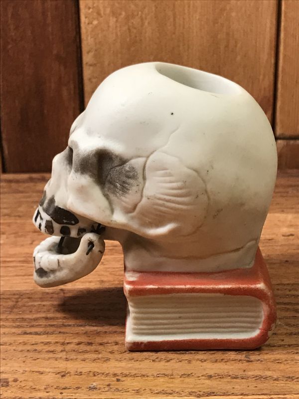 Skull On Book Ceramic Nodder Match Holder スカルオンブック